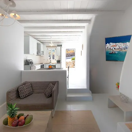 Lucia Area * Kalafatis